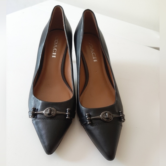 Coach Laurie Kitten Heel 👠 Shoes. Size: 7.5 - Picture 5 of 13